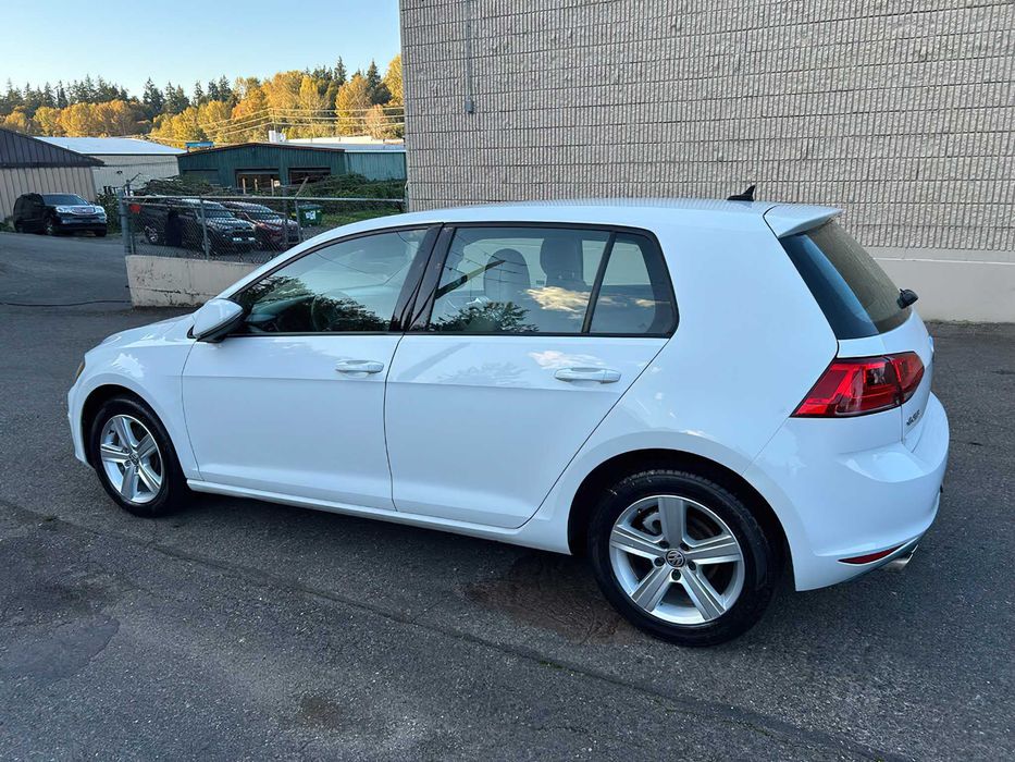 Volkswagen Golf TDI S      2015
