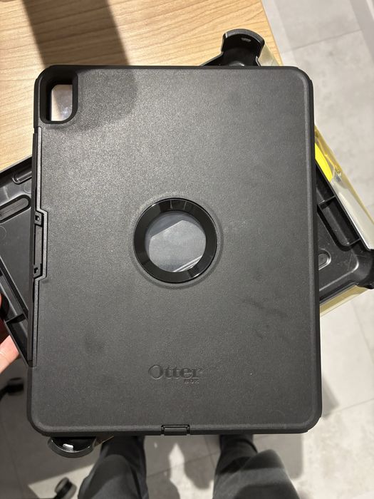 OtterBox Defender etui dla iPad Pro 12,9" (3, 4, 5 i 6 gen)
