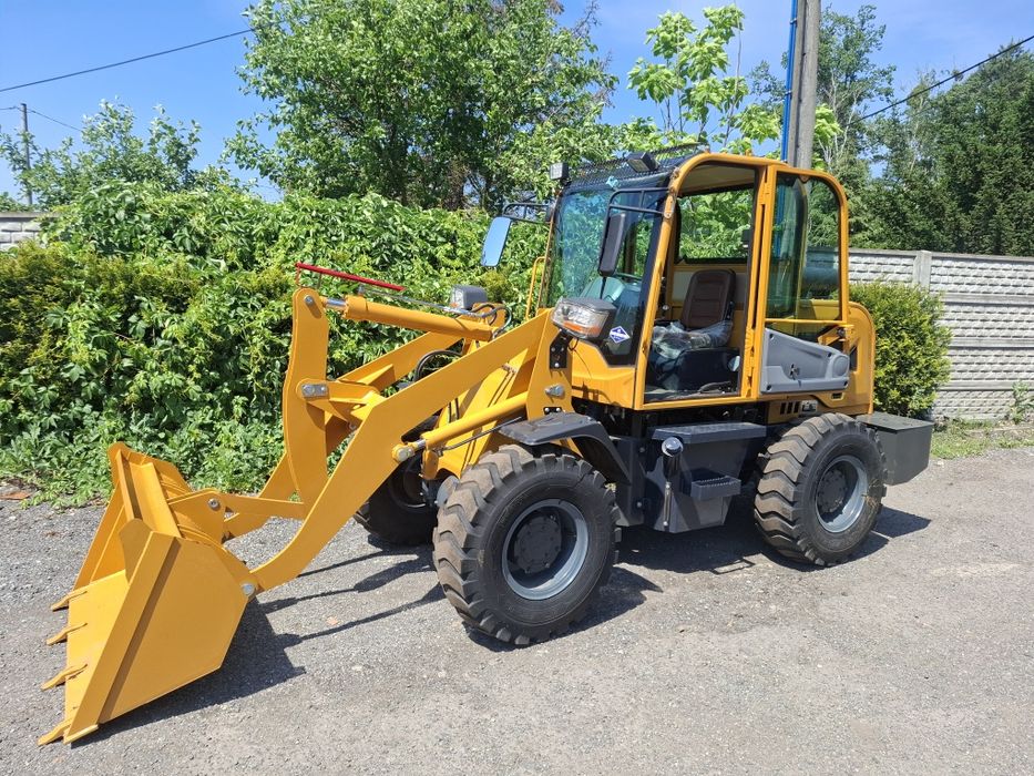Ładowarka kołowa machpro bobcat jcb