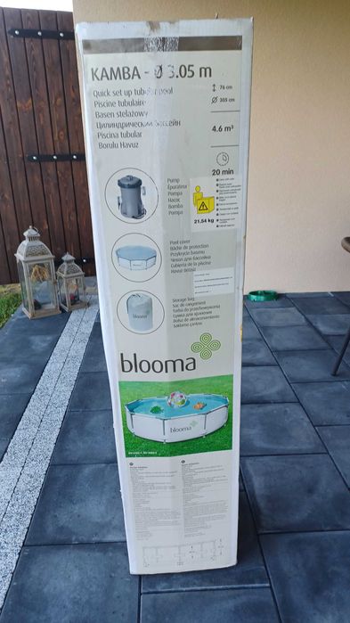 Basen ogrodowy Blooma 4.5m³