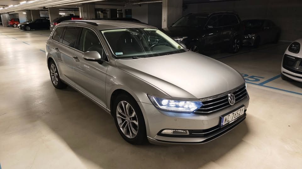 Volkswagen Passat Volkswagen Passat B8 2.0 kombi TDI 150 KM manual