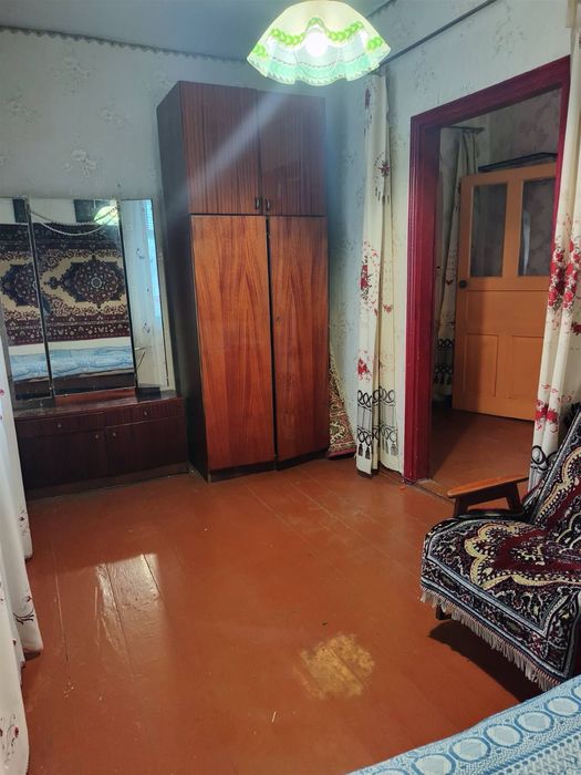 Будинок у м. Овруч, смт.Кварцитне — газ, вода, грубки, гарна ділянка