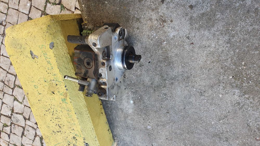 Cabeça, Bomba injetora, 4 Injetores toyota Yaris D4D 2005