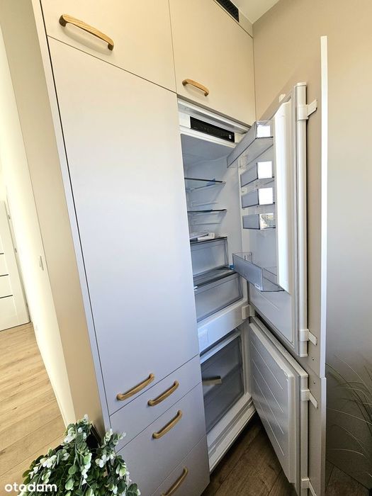 3 pokoje po remoncie, gotowe, blisko centrum, BEZPOŚREDNIO