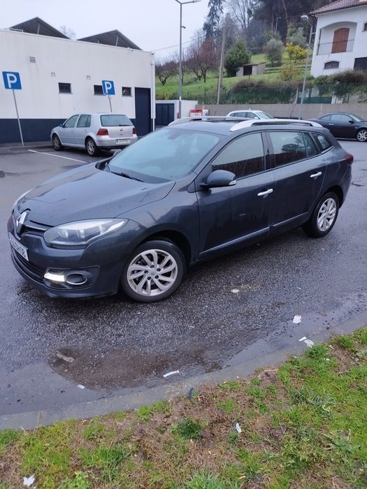 Renault Megane 3 económica, confortável e fiável