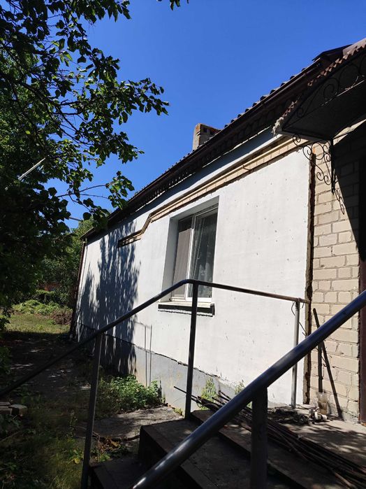 Великий будинок у с.Губиниха