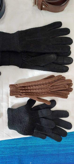 Cintos de cabedal e luvas Senhora
