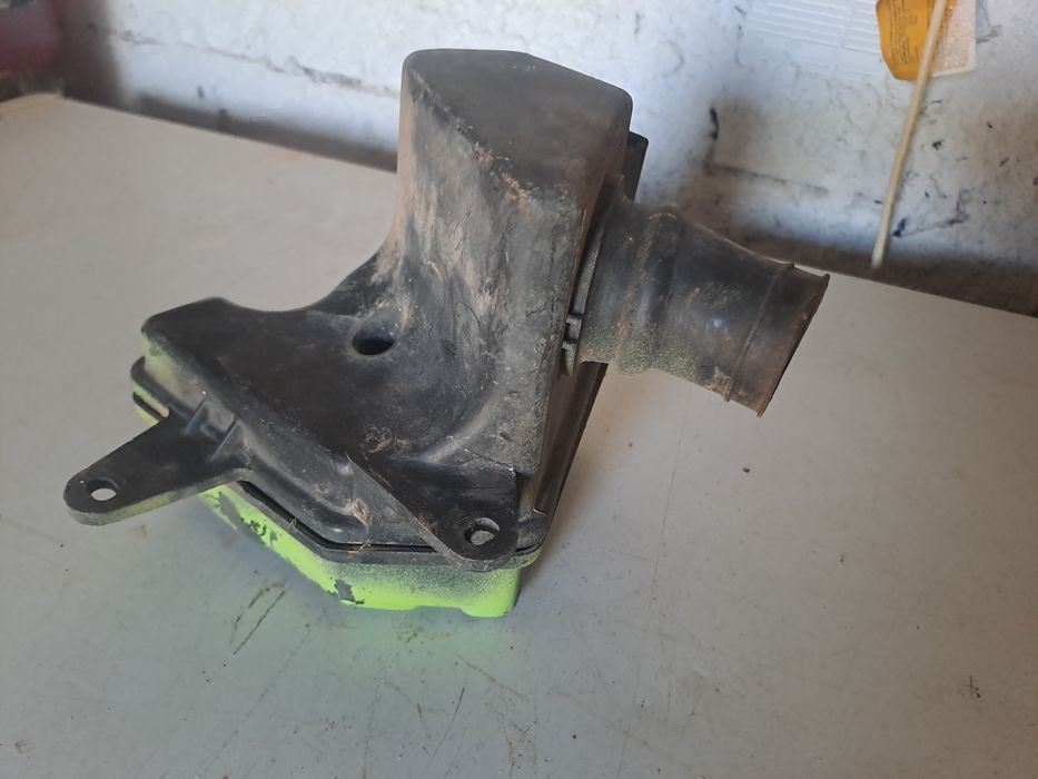 Caixa de filtro da Yamaha RZ50