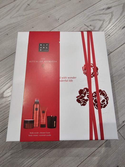 Zestaw Rituals Ayurveda Żel 200ml Peeling 125g Balsam 100ml Świeca