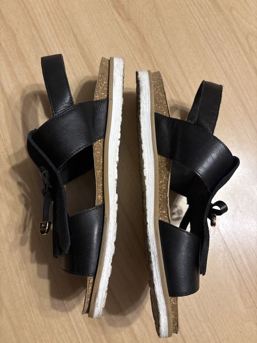 Czarne sandały Lasocki