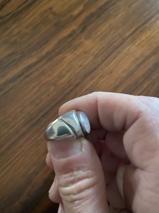 Anel em prata e quartzo branco