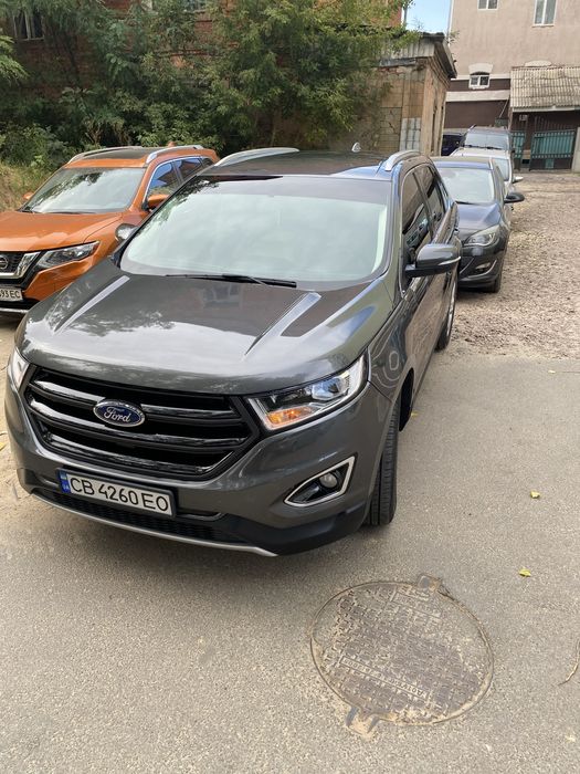 Продаеться просторий  надійний кросовер Ford edge 2018 року випуску