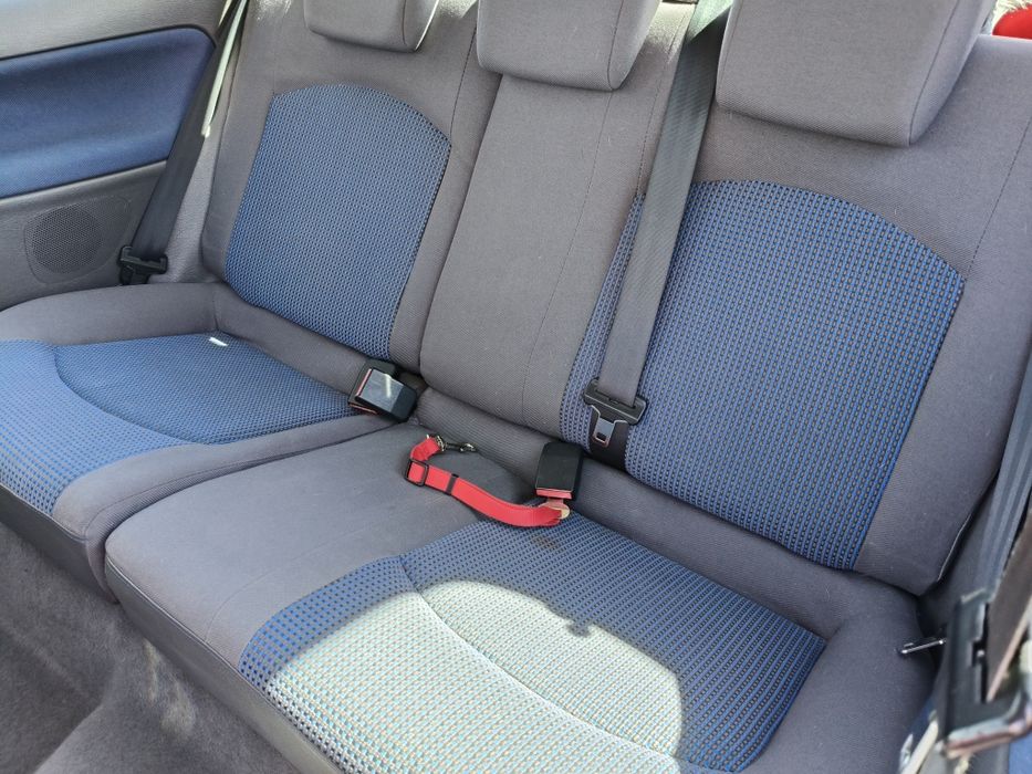 Peugeot 206 em bom estado