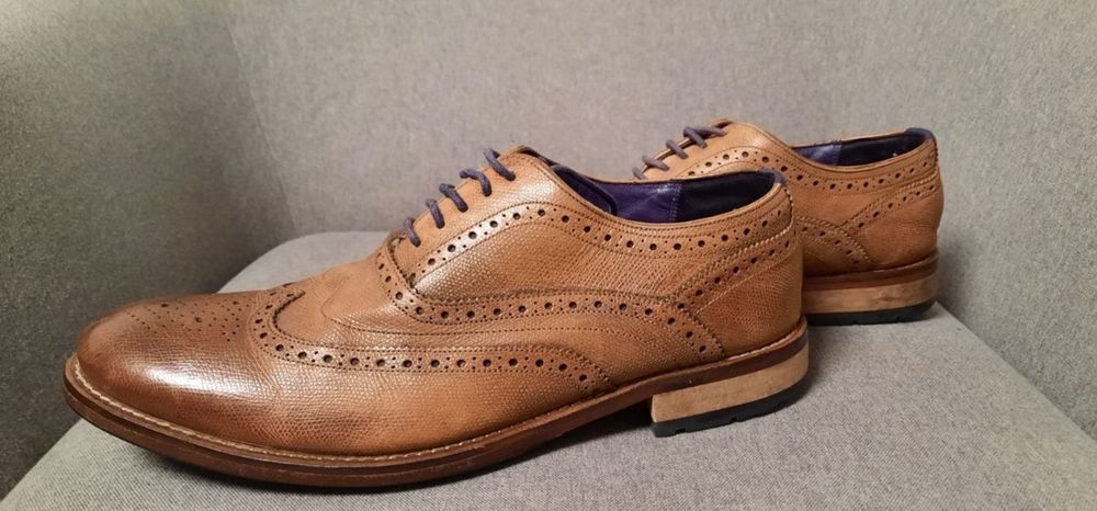 Броги 45,  TED BAKER London
45