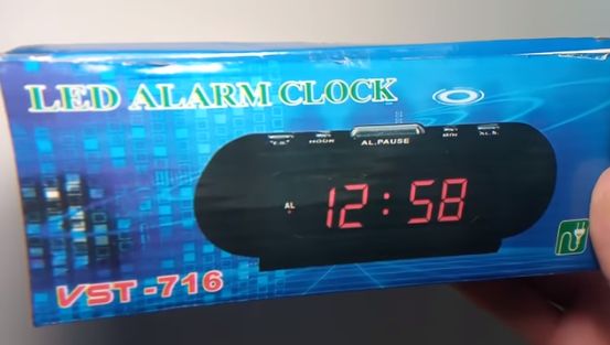 Часы сетевые 716-1 красные, 220V