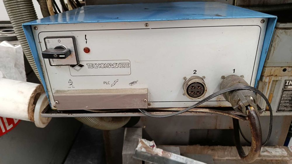 Retificadora CNC Plana