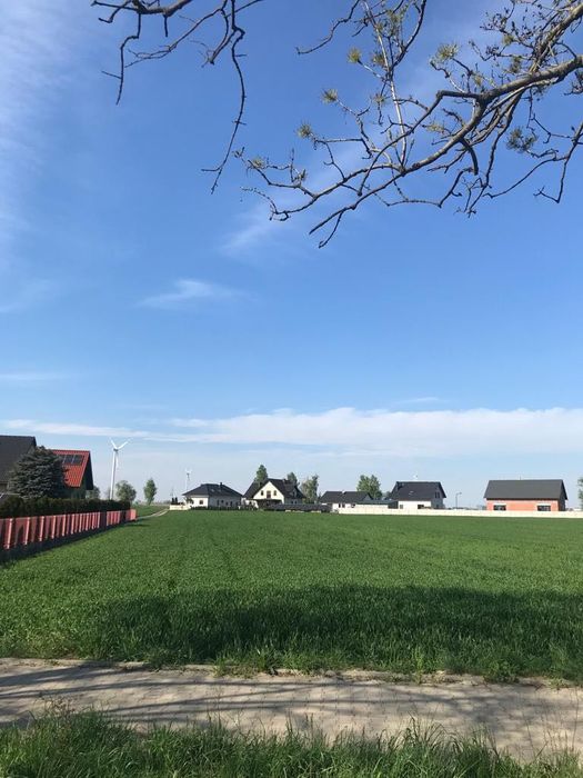 Działka na sprzedaż - Lutogniew