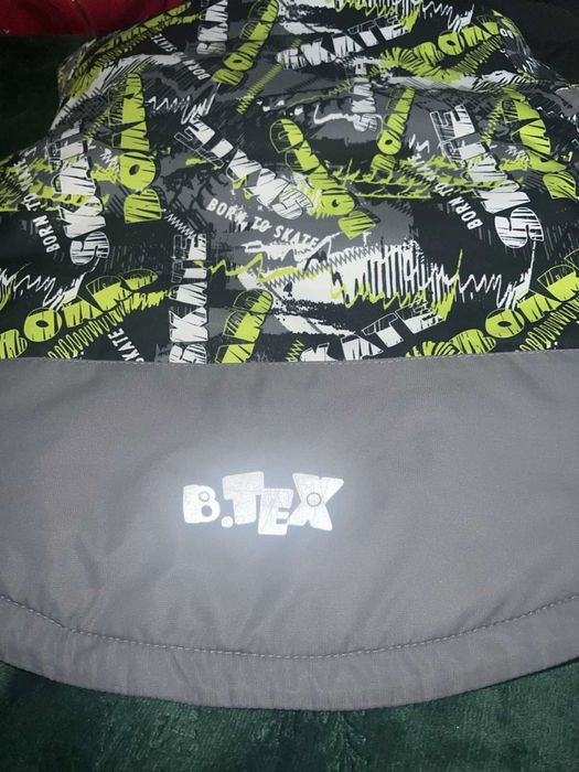 Зимний комплект полукомбинезон и куртка