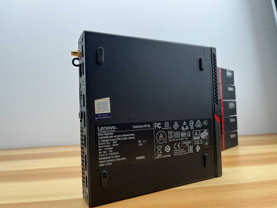 Wysprzedaż komputerów! Lenovo ThinkCentre M715q / Ryzen 3 2200GE / 8GB / 256SSD / WiFi / W11Pro / Office Gratis / FV Gwarancja