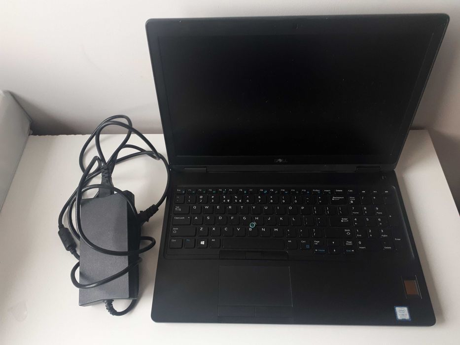 Laptop DELL Latitude 5591 i7/16GB/512SSD/Win10PRO