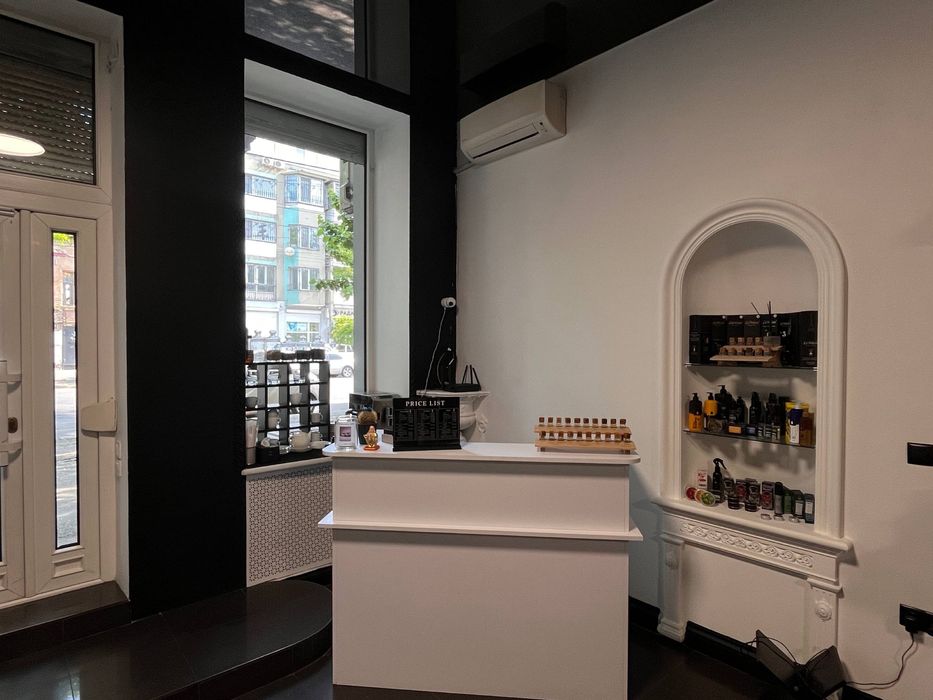 Продам готовый бизнес в Центре, барбершоп