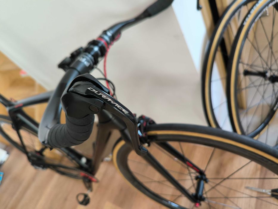 Trek Émonda SLR 4,5 kg – Dura-Ace Di2, ceramika, dwa komplety kół