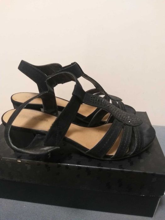 buty letnie sandały damskie