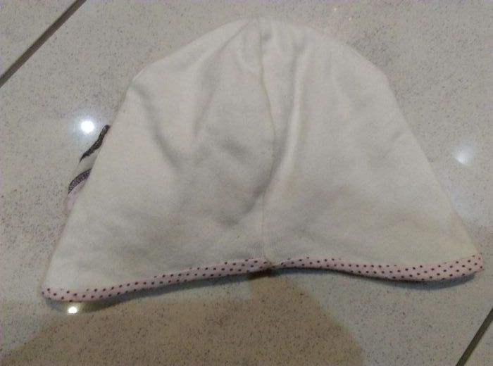 Czapka dla dziewczynki 1-1,5 polska