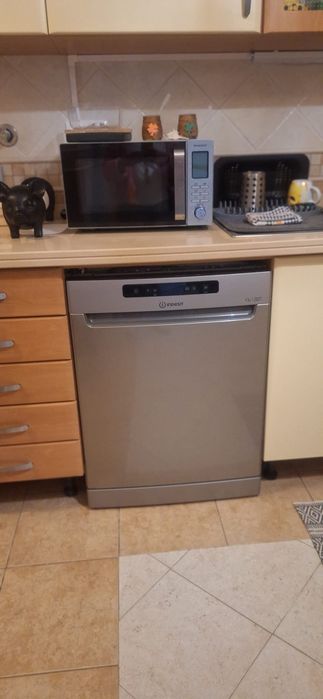 Vendo máquina de lavar loiça