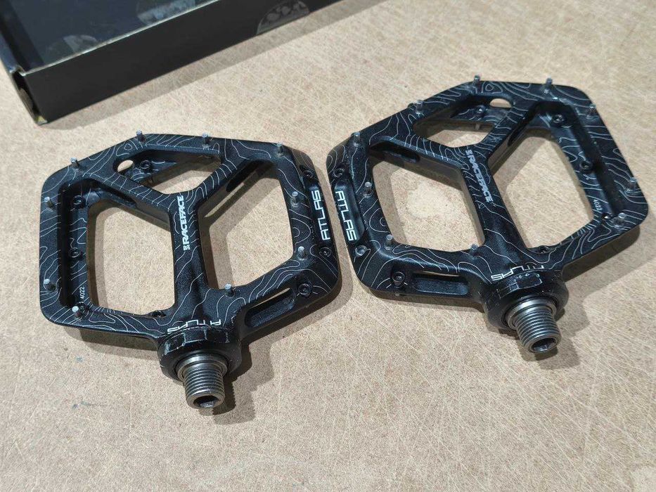 race face atlas - купить велотовары - Цена на OLX.ua