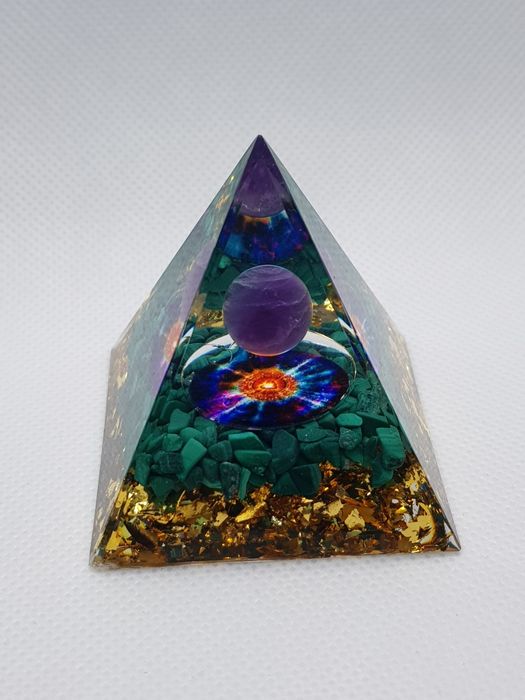 Pirâmide orgonite pedra cristal 5cm * vários modelos