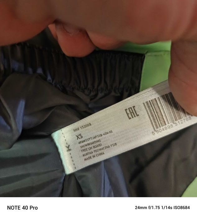 Nowa kurtka snowboardowa 4F XS damska membrana 10000 narciarska S