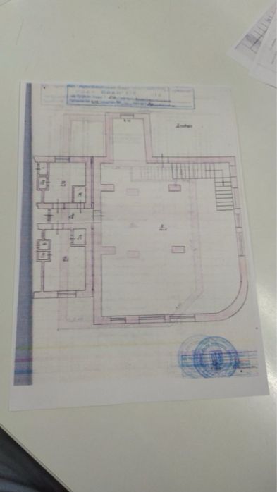 Оренда фасадного приміщення вільного призначення 581м2 смт.Ярмолинці