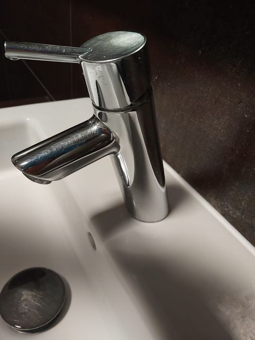 Umywalka  ROCA, plus bateria hansgrohe