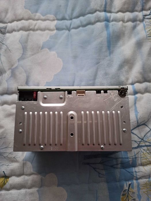 Auto-Rádio Pioneer DMH-A240BT !