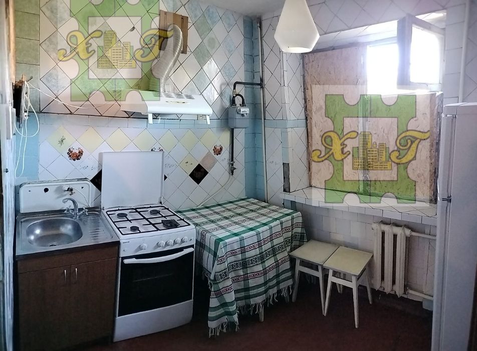 Продам 2-к кв-ру под ремонт, Восточный,ст.м. Индустриальная