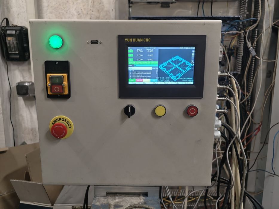 Фрезерный на базе львовского пантографа