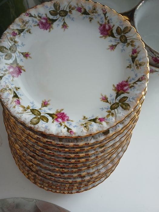 Porcelana Chodzież Iwona talerze śniadaniowe 19 cm