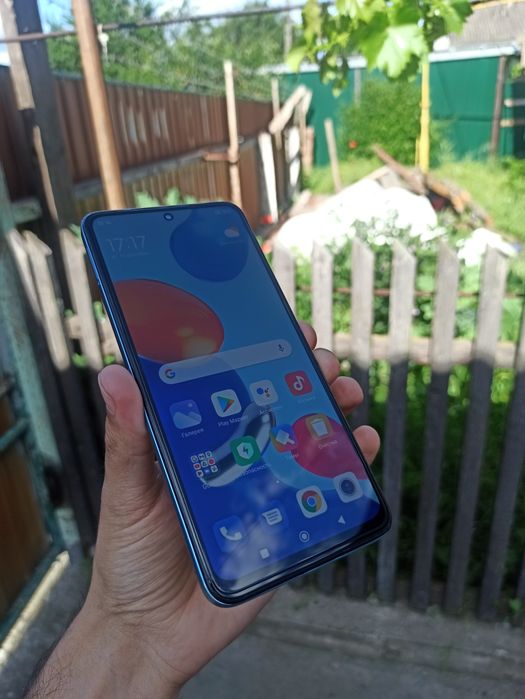 Redmi Note 11 6/128ГБ NFC У відмінному стані