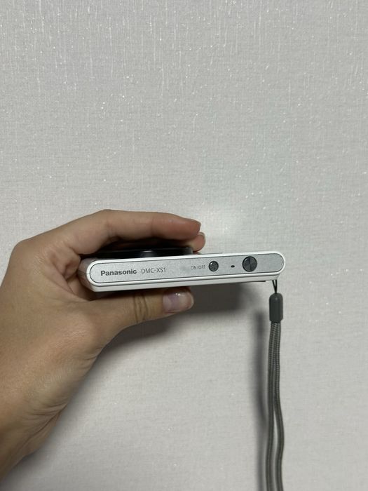 Мильниця Lumix Panasonic DMC-XS1