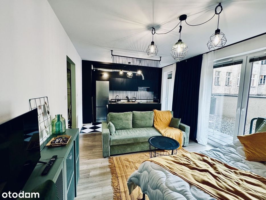Wyjątkowe studio z 20 m² tarasem | Ścisłe centrum Poznania