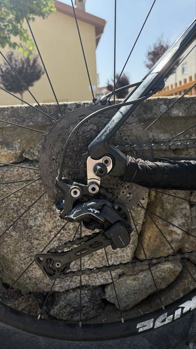 Bicicleta Coluer Pragma em carbono