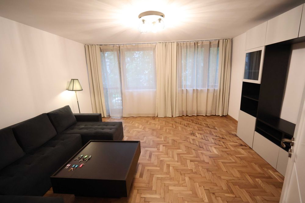 52m2, dwa pokoje,  perfekcyjne dla studentów, przyjazne najemcom ze zwierzętami.
