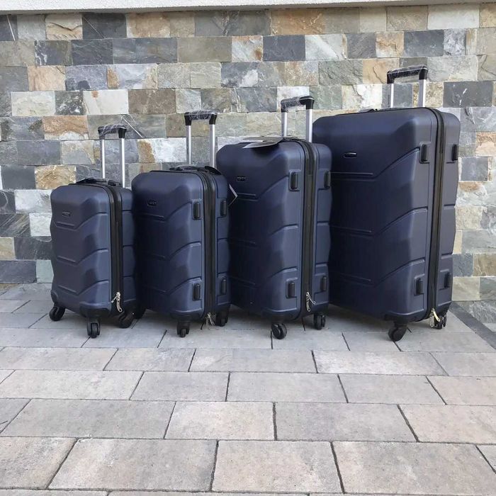 Валіза дорожній чемодан та сумка на колесах 147 blue і є інші