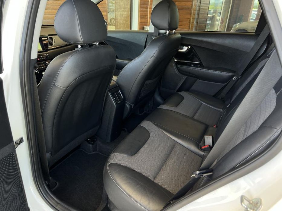 Kia Niro 1.6 GDi HEV Drive