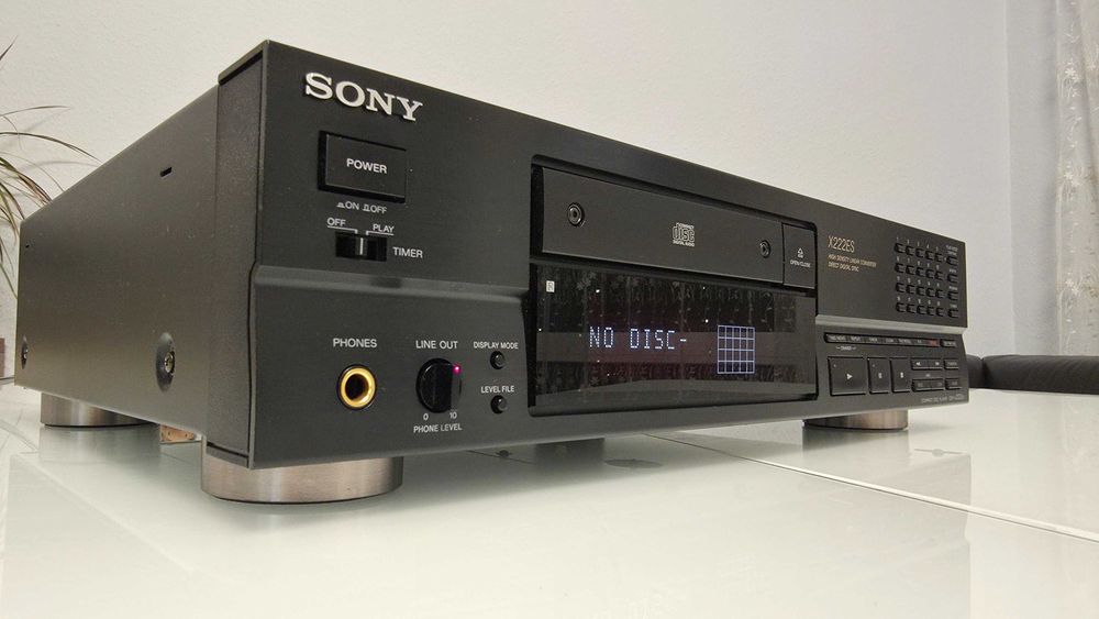 Sony CDP X222Es Проигрыватель CD