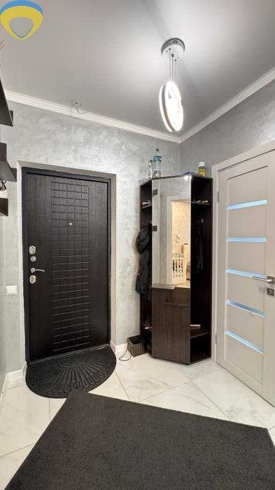 В продажу 2-к  квартира укомплектована в ЖК Розенталь