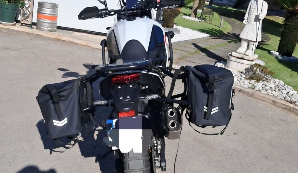Capacete BMW Gs Pure, Capacete SHARK ridill black  e sacos laterais