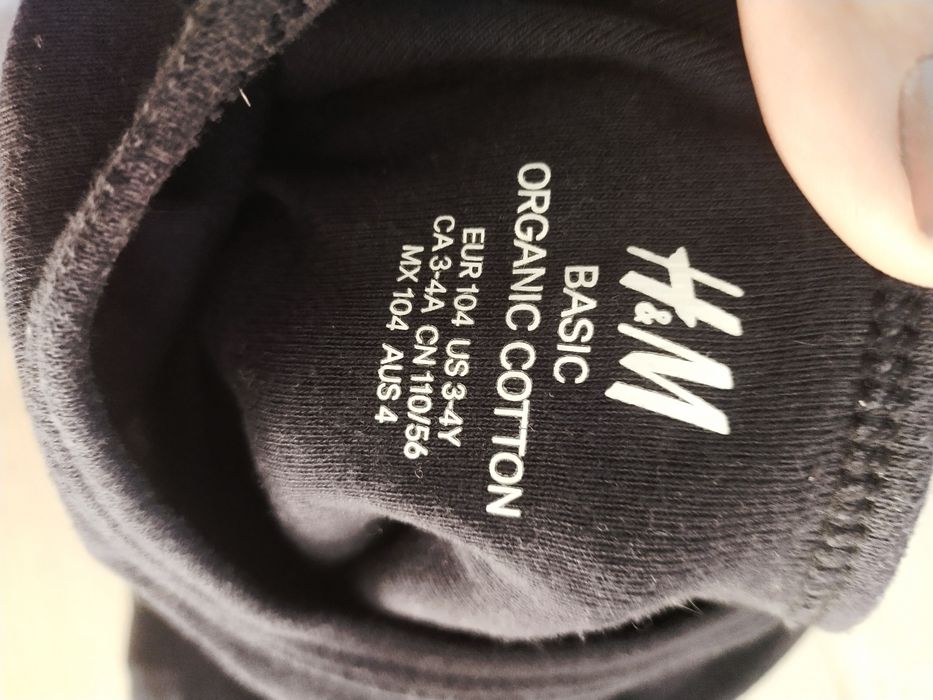 Granatowe chłopięce body z długiem rękawem H&M 104