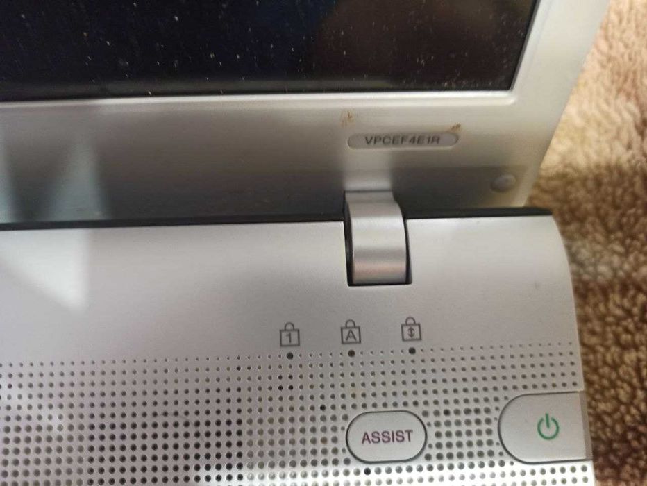 Ноутбук  Sony VAIO (VPCEF4E1R) на запчастини (або відновлення)
